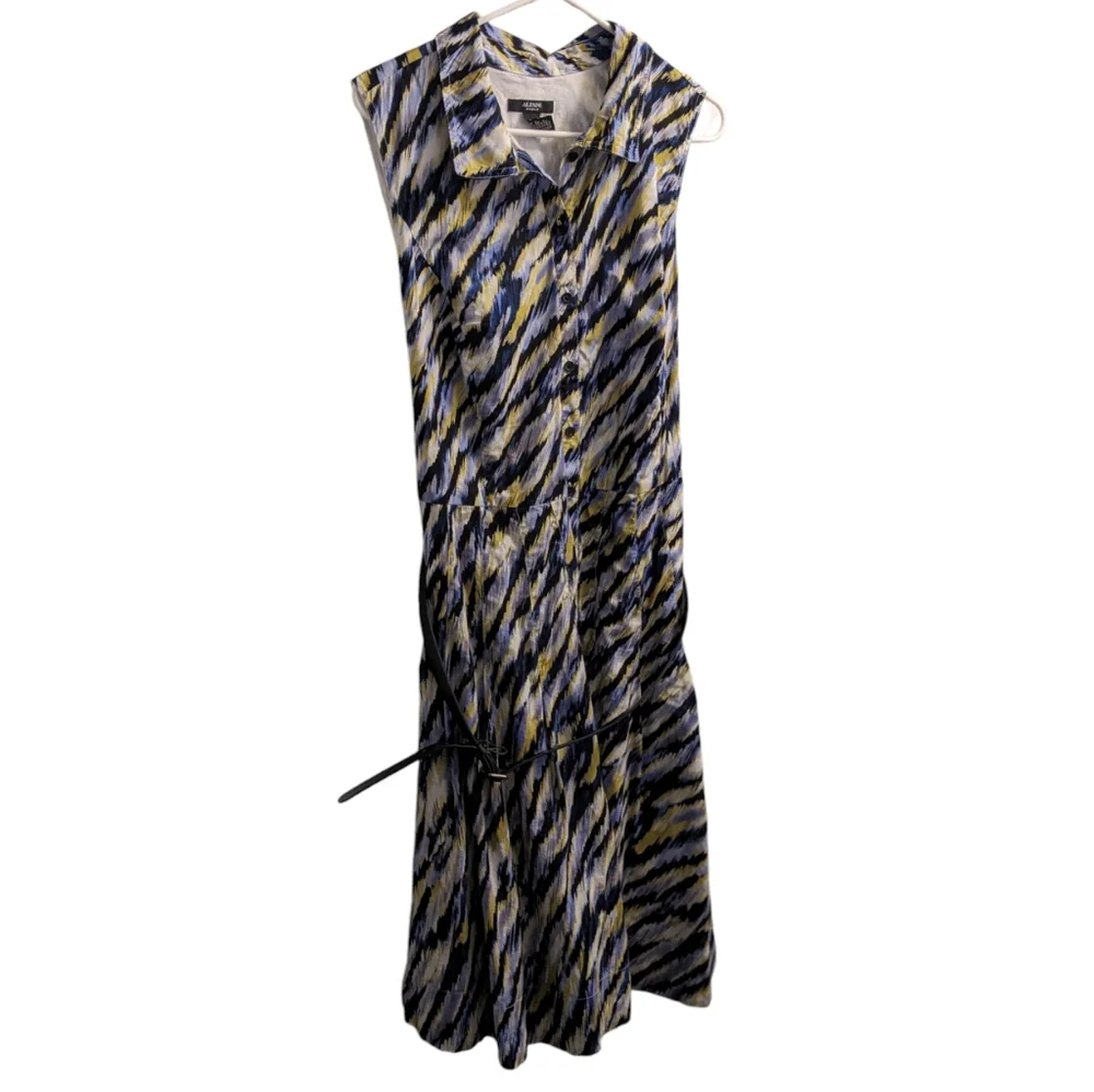 Stylish Sleeveless Patterned Dress - Picture 1 of 2